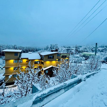 Hotel Prini Palace Manāli Kültér fotó