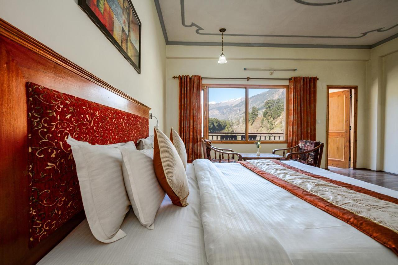 Hotel Prini Palace Manāli Kültér fotó